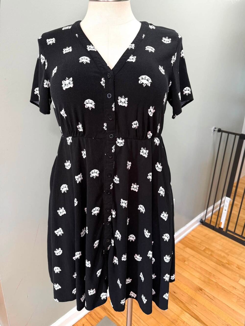 Torrid Plus Size 1 Disney Marie Cat Aristocats Stretch Challis Shirt Dress 1X